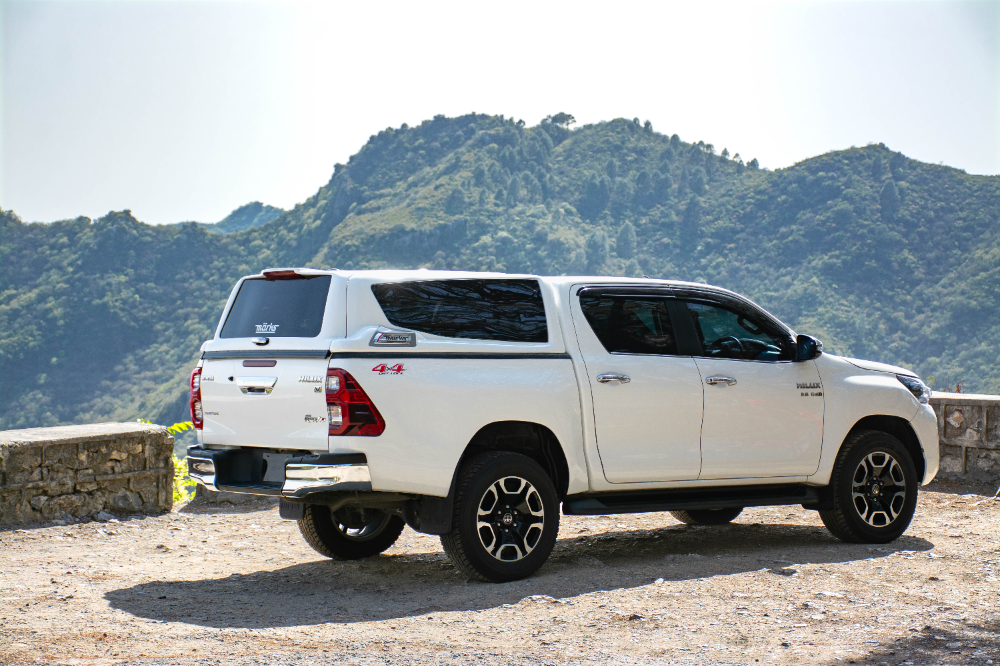 Toyota Hilux Revo M7 Sports Canopy side view with premium fiberglass fitment